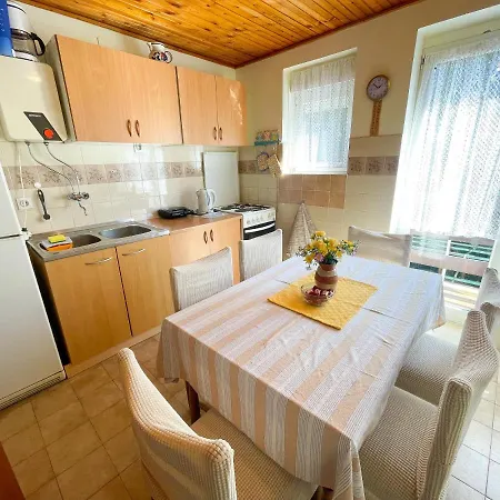 Apartman Penava Apartman *